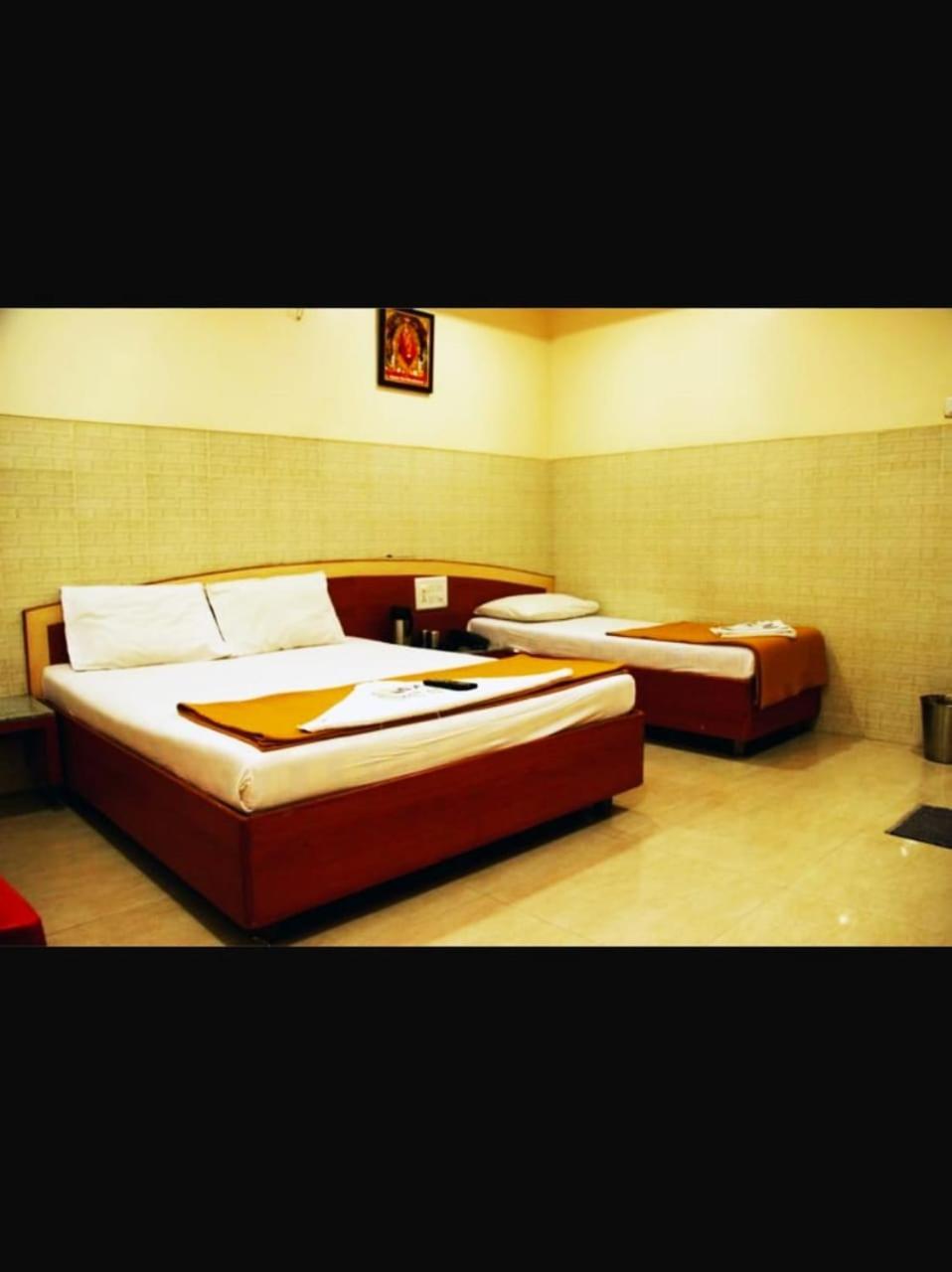 Hotel Apple Sai Residency Shirdi Εξωτερικό φωτογραφία